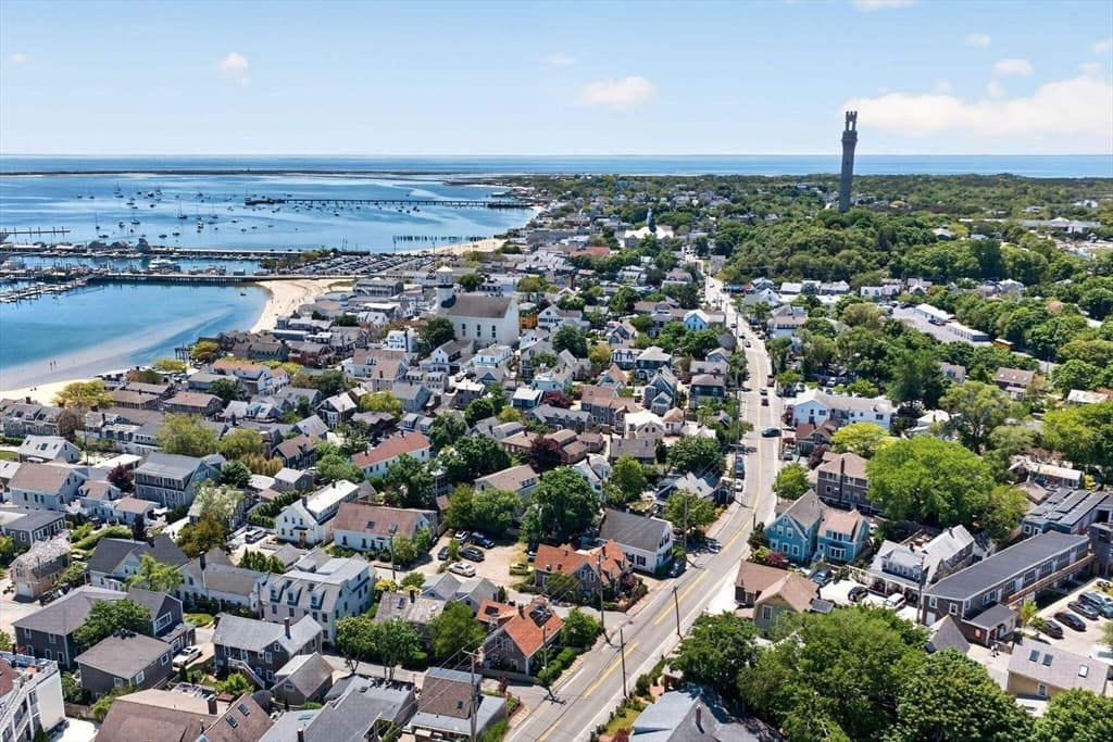 Condominium at 162 Bradford Street Unit 1, Provincetown MA 02657, Provincetown, photo 23 of 26