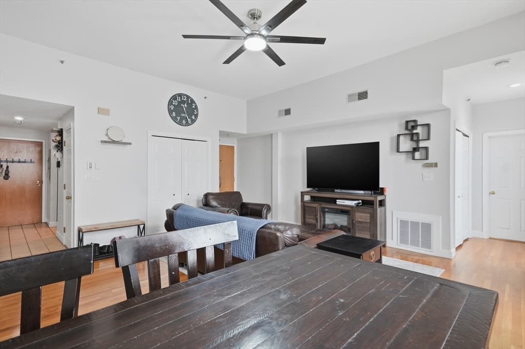 Condominium at 219 Central St # 3E, Lowell MA 01852, Lowell, photo 7 of 22