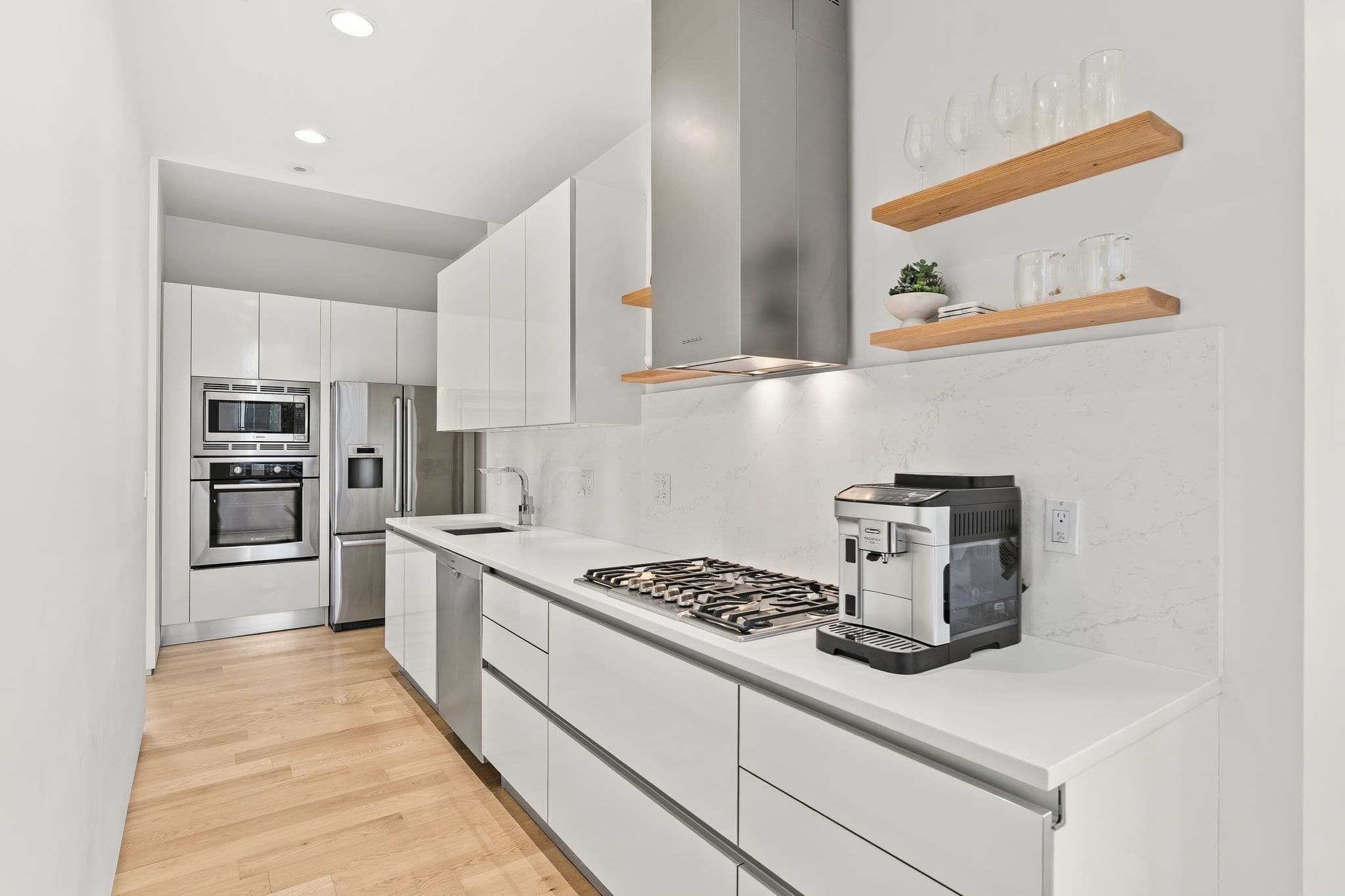 Condominium at 537 E 1st Street # 6, Boston MA 02127, Boston, photo 2 of 26