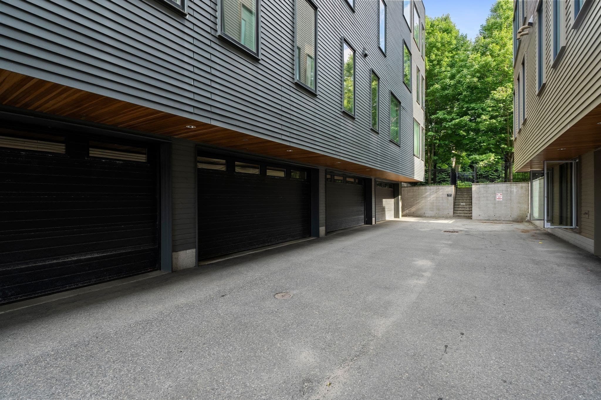 Condominium at 537 E 1st Street # 6, Boston MA 02127, Boston, photo 24 of 26