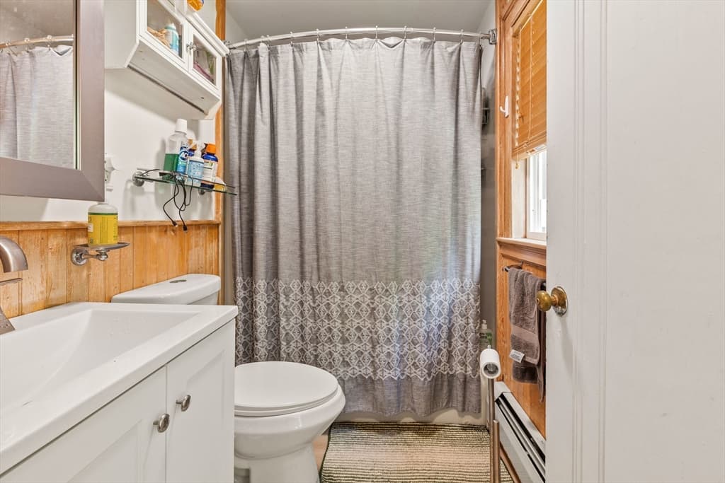 Single Family Residence at 10 Hardwick, Boston MA 02135, photo 14 of 24