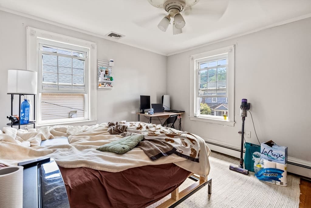 Single Family Residence at 10 Hardwick, Boston MA 02135, photo 19 of 24