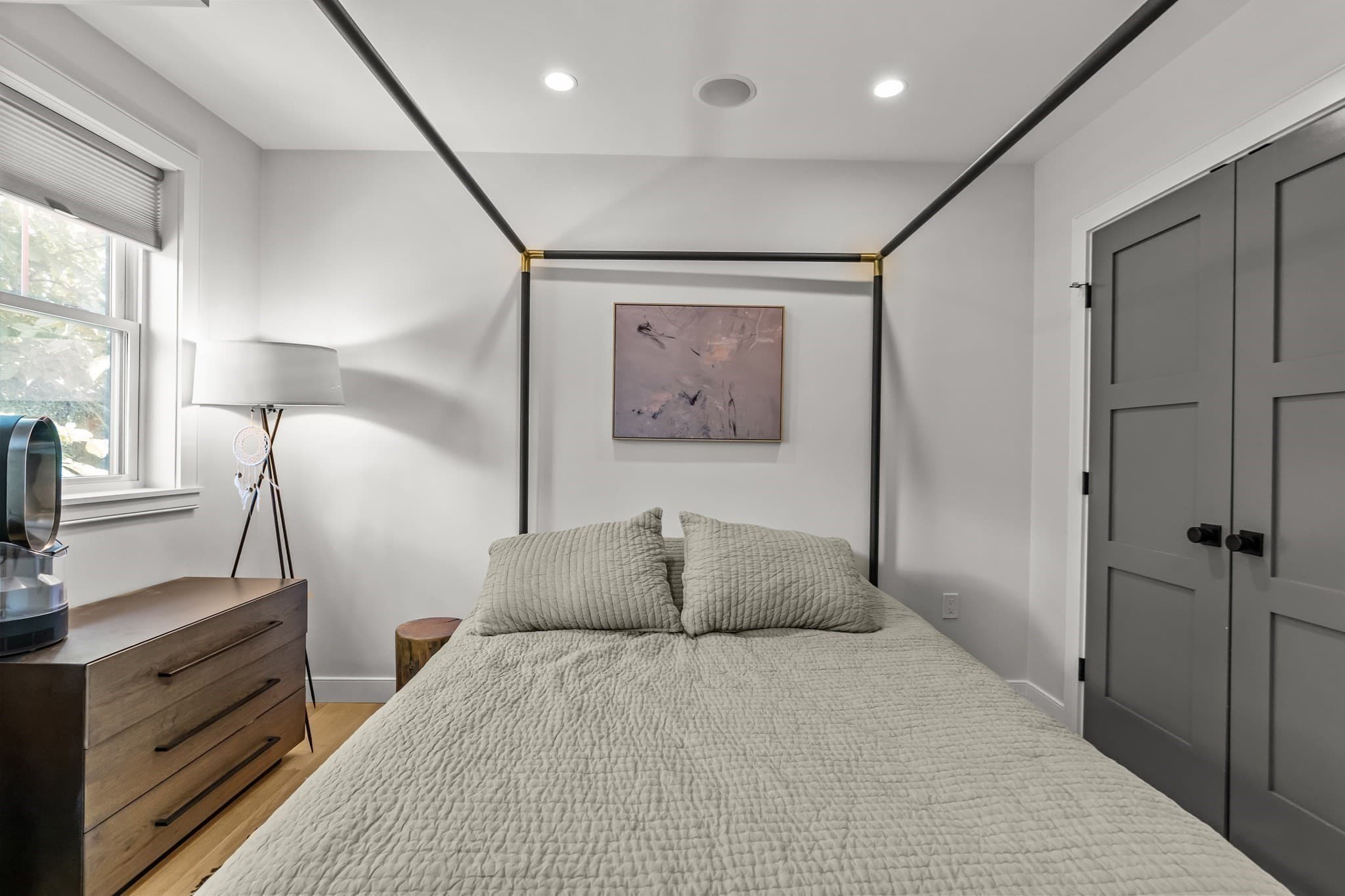 Condominium at 47-R Harvest Street # 4, Boston MA 02125, photo 11 of 24