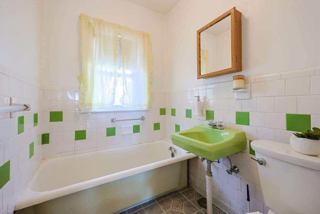 14 Dodge Street, Malden MA 02148 photo 31