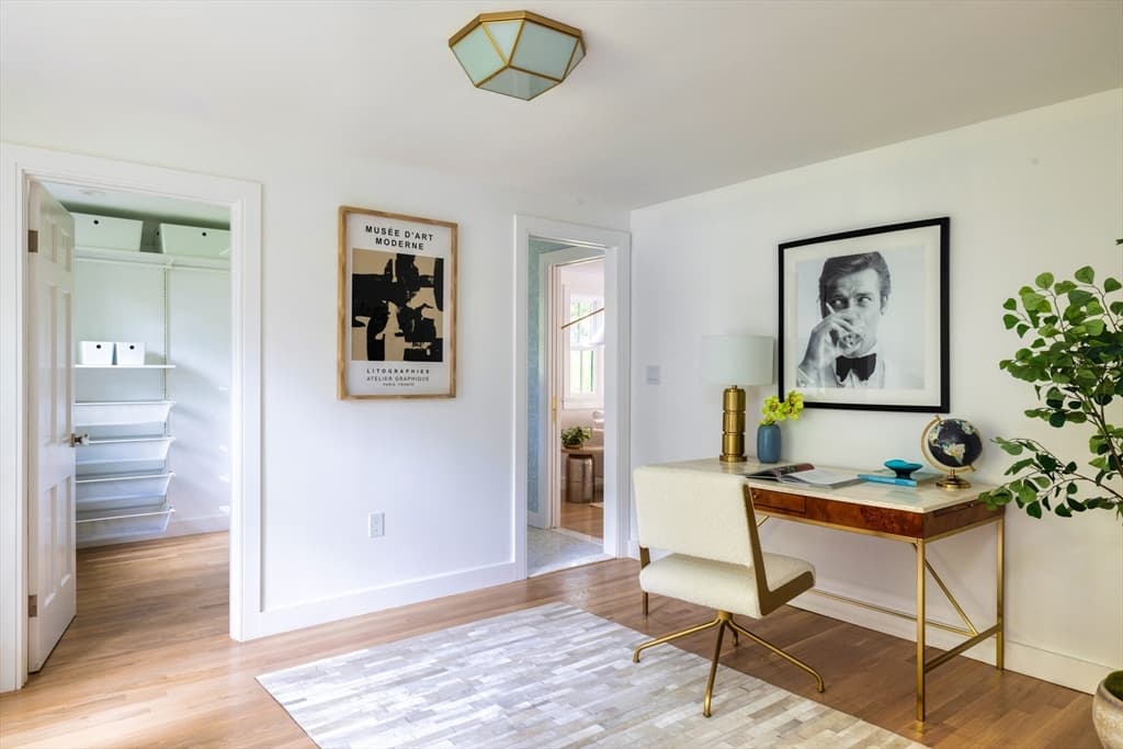 209 Bristol Rd, Wellesley MA 02481 photo 12