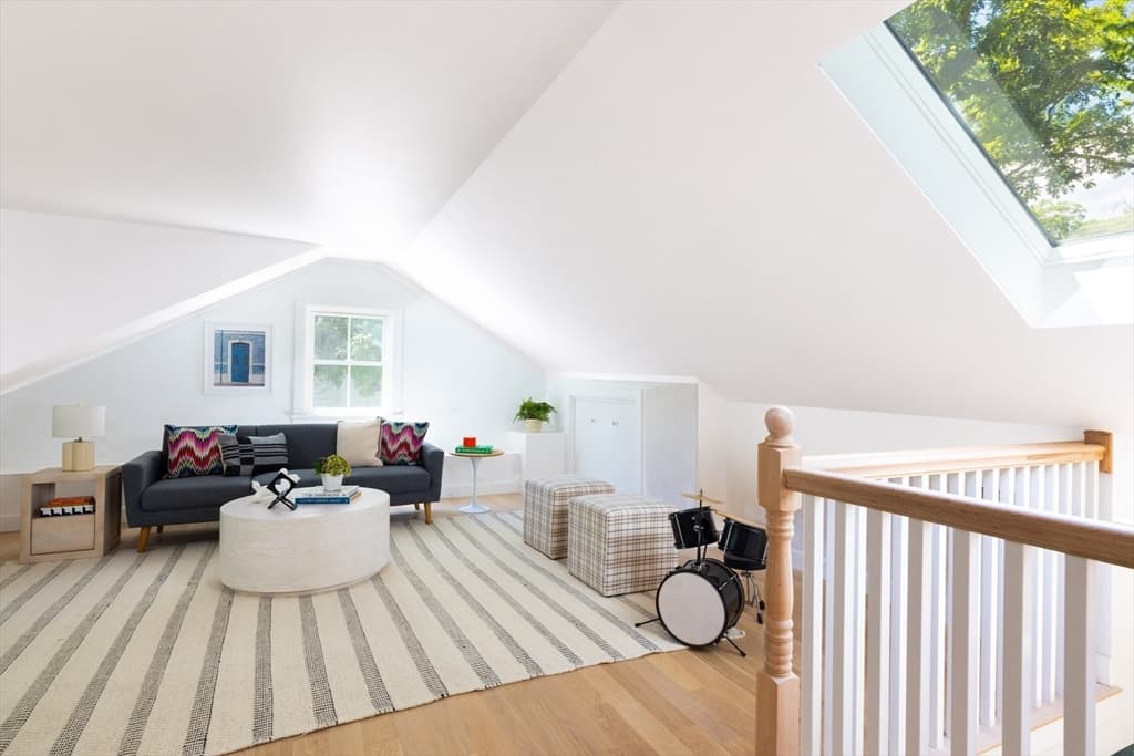209 Bristol Rd, Wellesley MA 02481 photo 22