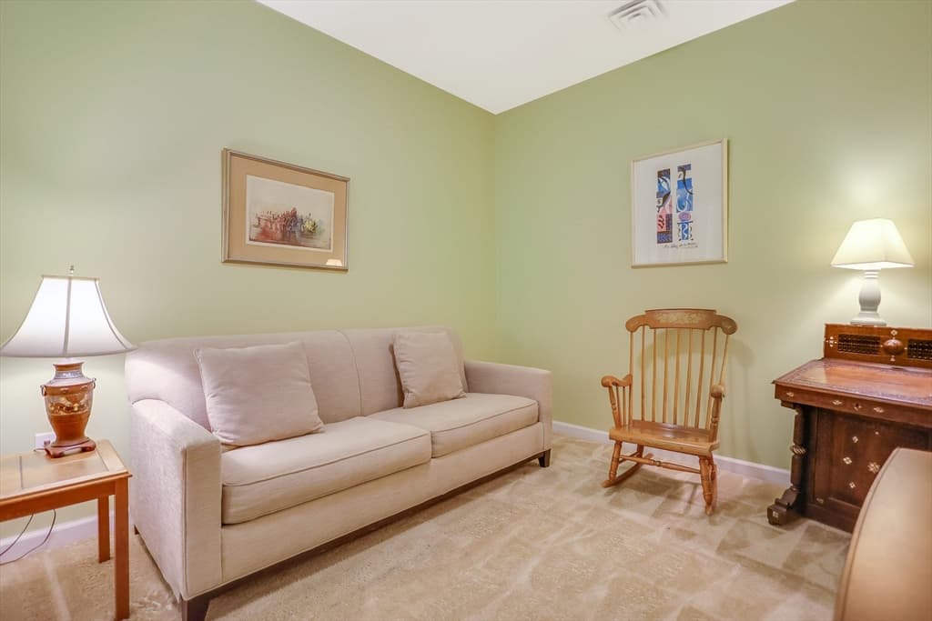 Condominium at 36 Abigail Way # 1009, Reading MA 01867, Reading, photo 16 of 29
