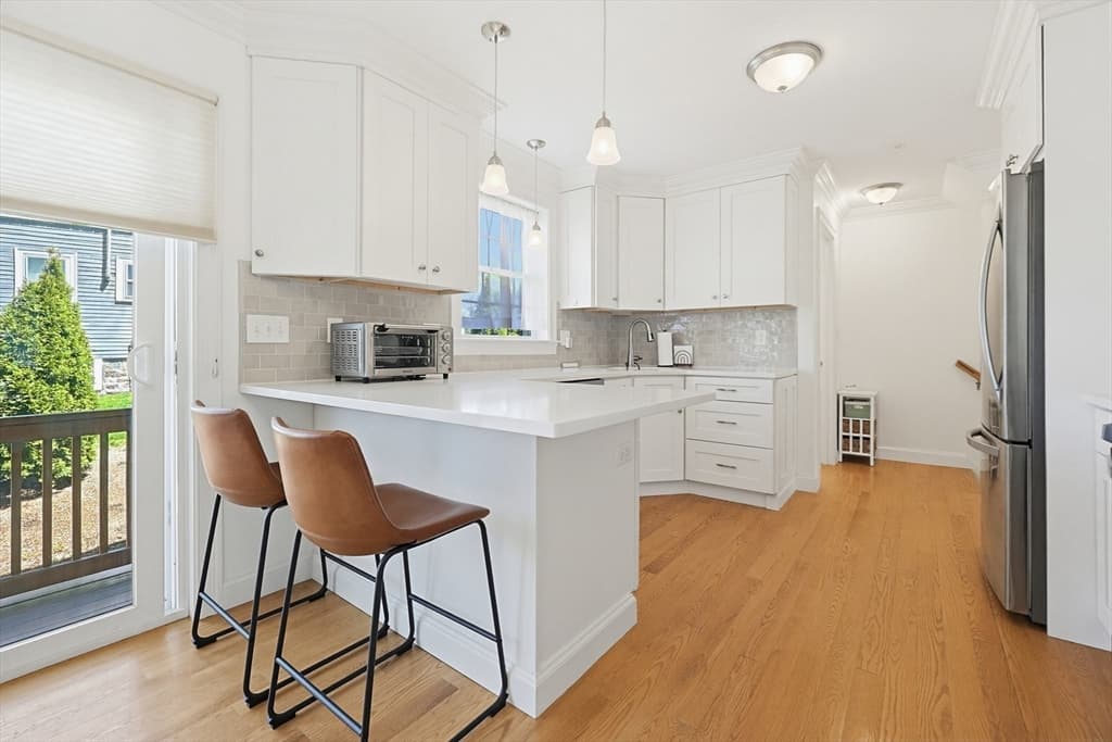 260 West St # 3, Quincy MA 02169 photo 2