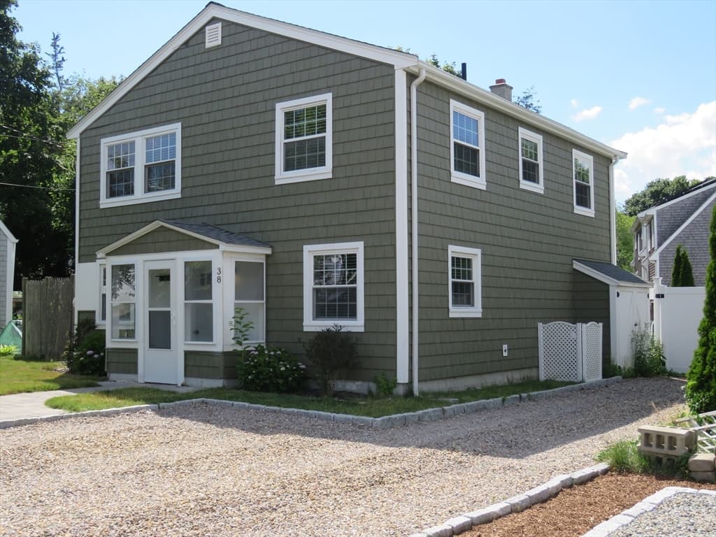 Single Family Residence at 38 Cedar Ln, Kingston MA 02364, Kingston, photo 2 of 30