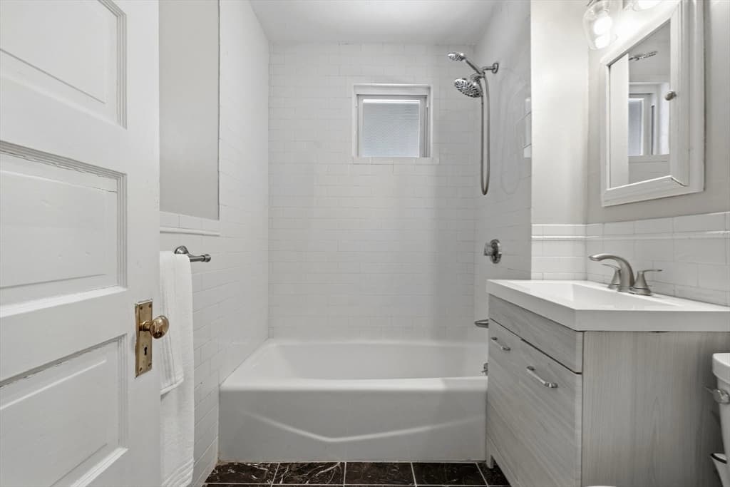 Condominium at 33 Rosemont # A, Boston MA 02122, photo 20 of 23