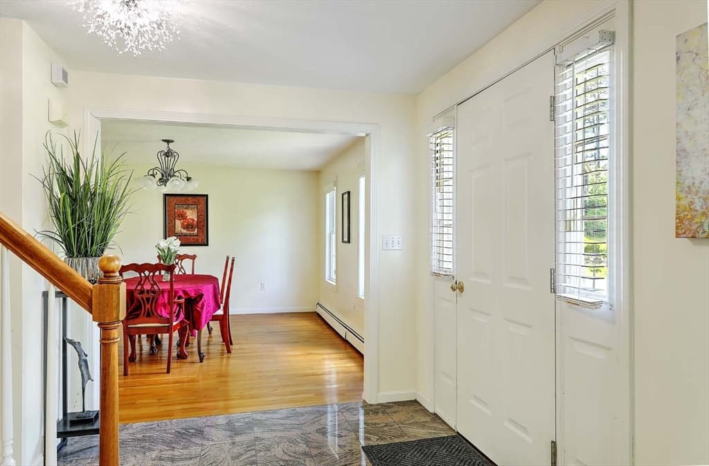 Single Family Residence at 30 Pine Warbler Way, Bellingham MA 02019, Bellingham, photo 3 of 28