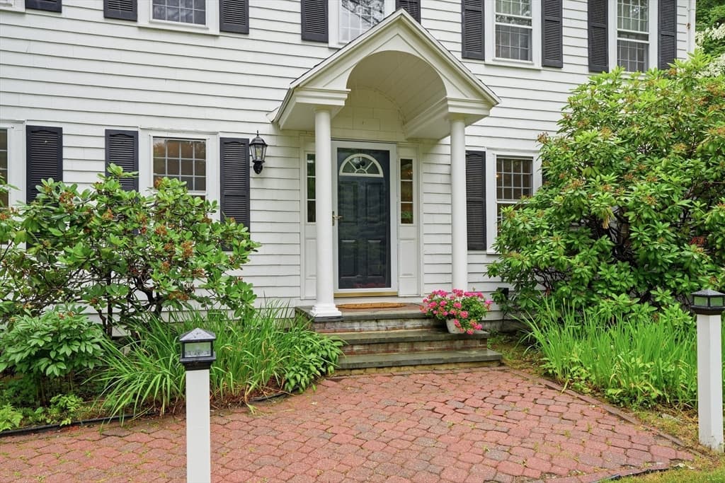 44 Old Meeting House Ln, Norwell MA 02061 photo 3