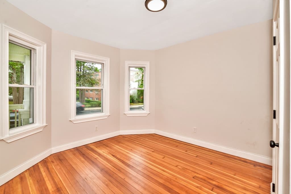 3 Family at 1420 River St, Boston MA 02136, Boston, photo 16 of 37