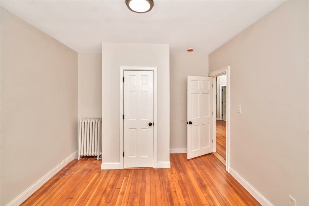 3 Family at 1420 River St, Boston MA 02136, Boston, photo 15 of 37