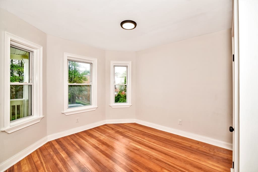 3 Family at 1420 River St, Boston MA 02136, Boston, photo 29 of 37