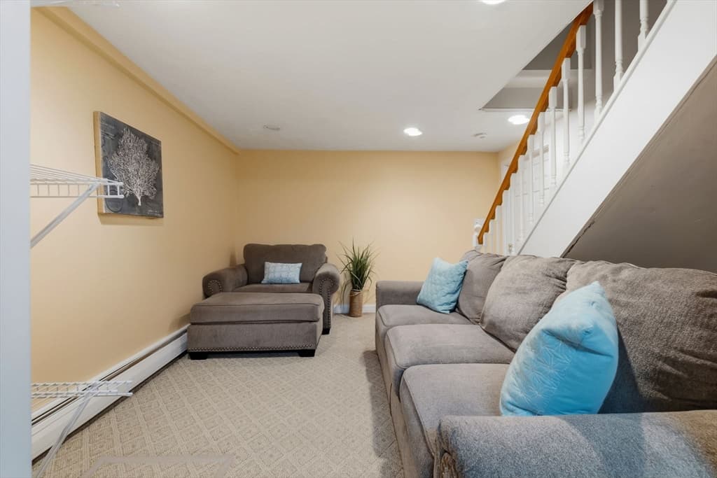 Single Family Residence at 542 Trapelo Rd, Waltham MA 02452, photo 33 of 42