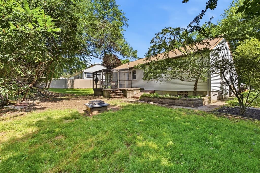 Single Family Residence at 542 Trapelo Rd, Waltham MA 02452, photo 41 of 42