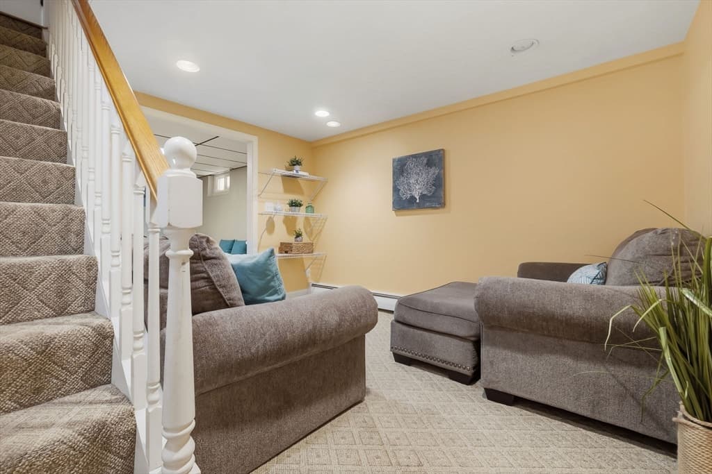 Single Family Residence at 542 Trapelo Rd, Waltham MA 02452, photo 31 of 42