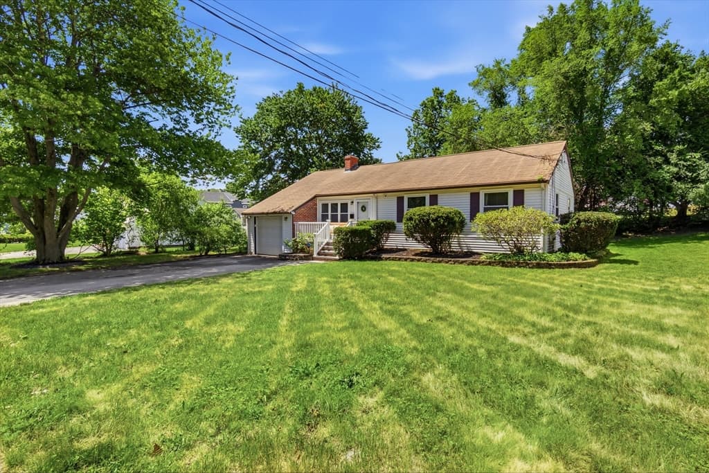 Single Family Residence at 542 Trapelo Rd, Waltham MA 02452, photo 39 of 42
