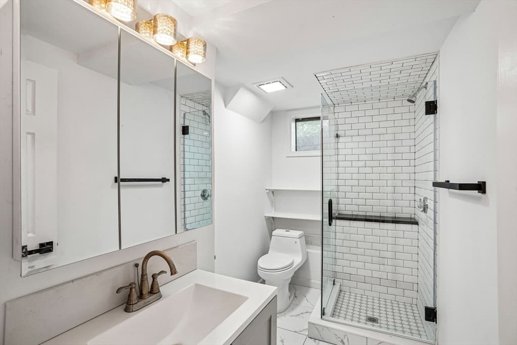109 Broadsound Ave, Revere MA 02151 photo 27