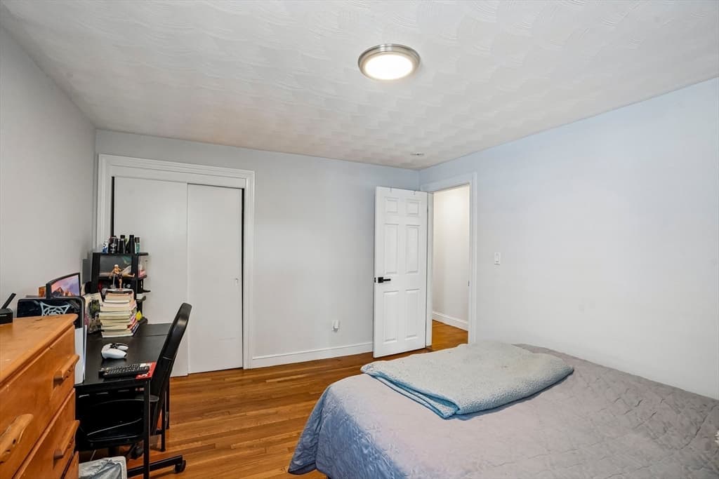 109 Broadsound Ave, Revere MA 02151 photo 32
