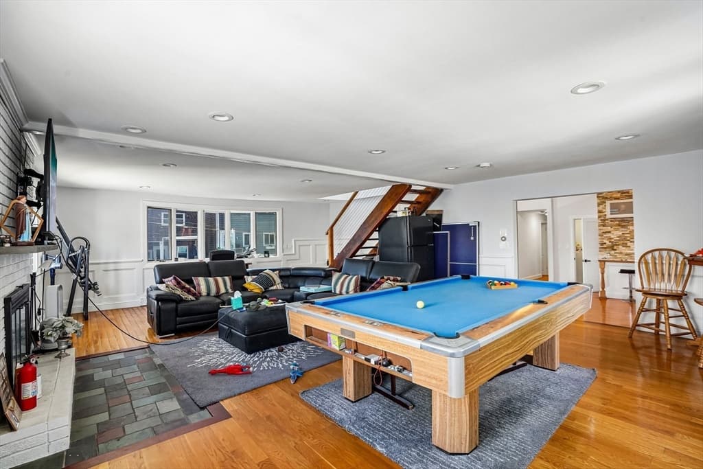 109 Broadsound Ave, Revere MA 02151 photo 19