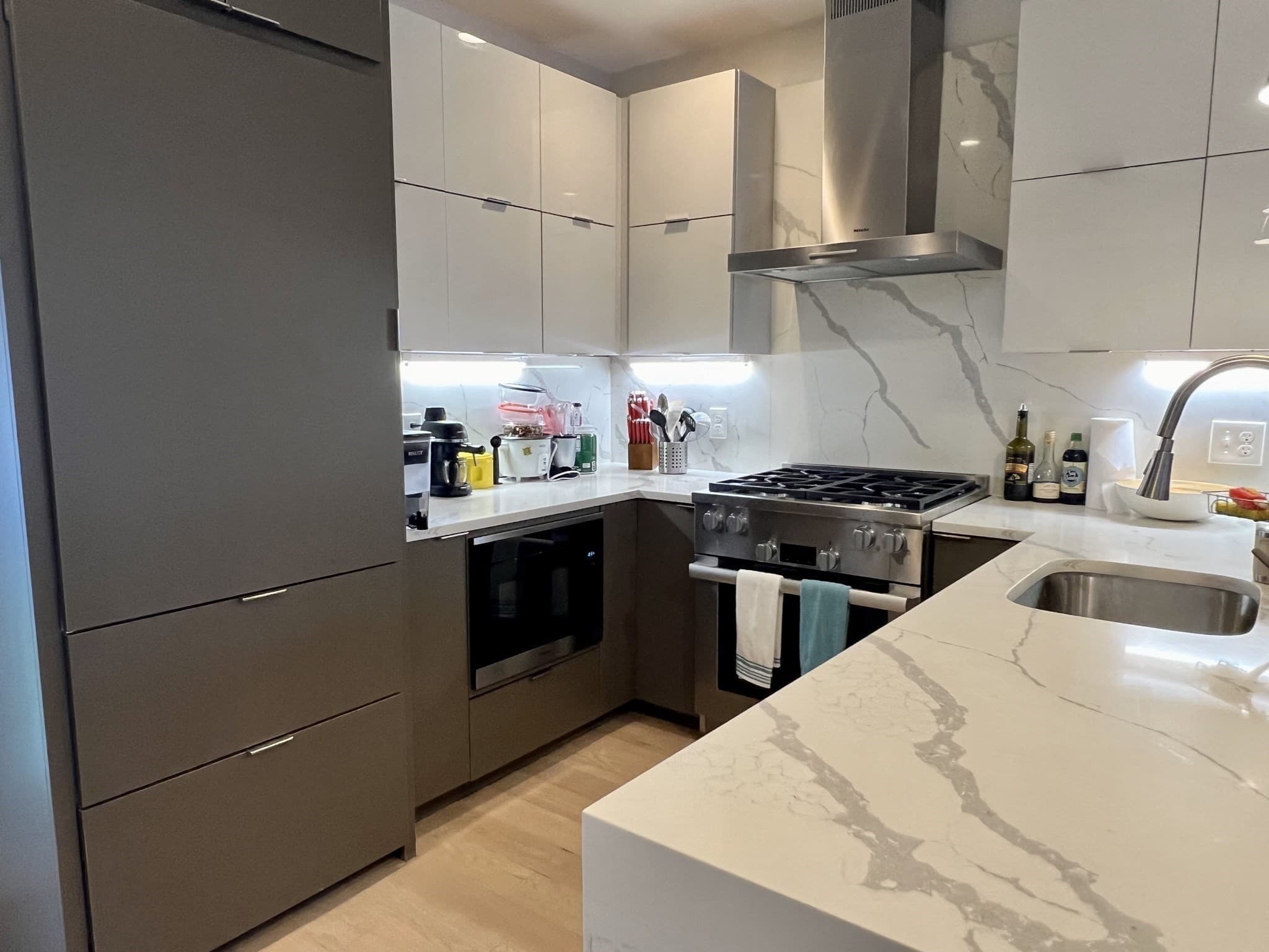 Condominium at 54-58 Robey St # 56, Boston MA 02119, Boston, photo 12 of 38