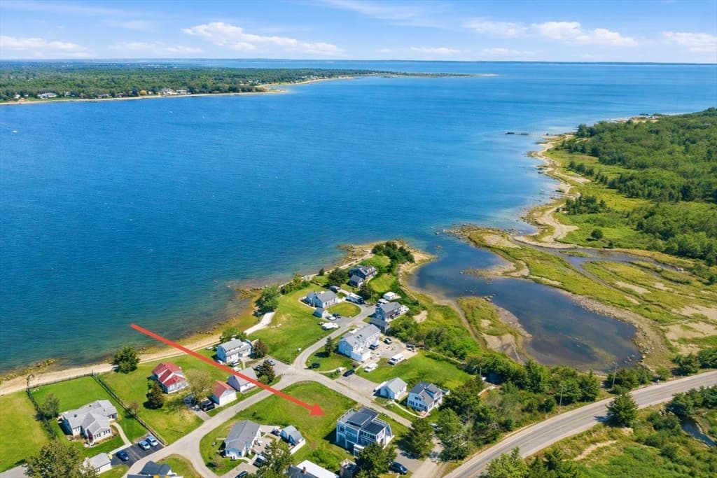 1 Starboard Way, Mattapoisett MA 02739