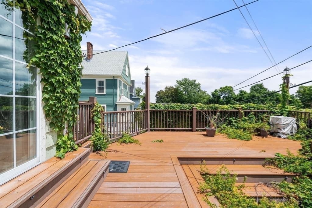 22 South Munroe Terrace, Boston MA 02122 photo 24