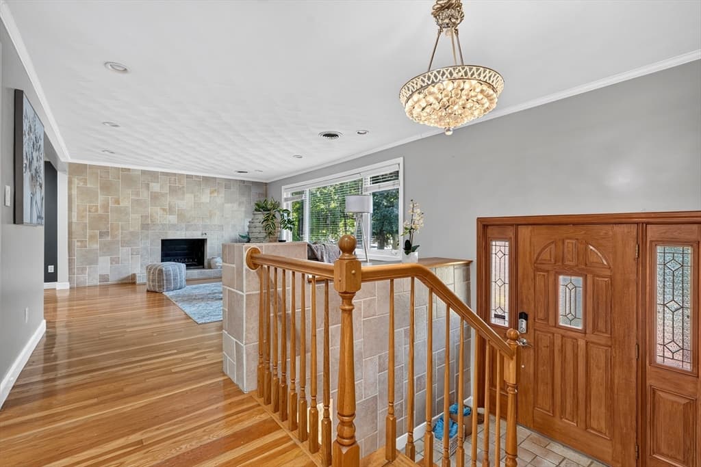 32 Bobolink Rd, Wellesley MA 02481 photo 6