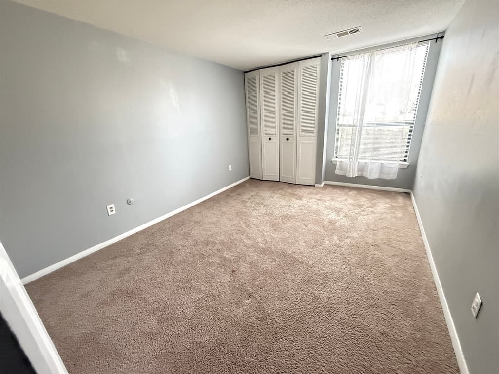 14 Shrewsbury Green Dr # D, Shrewsbury MA 01545 photo 11