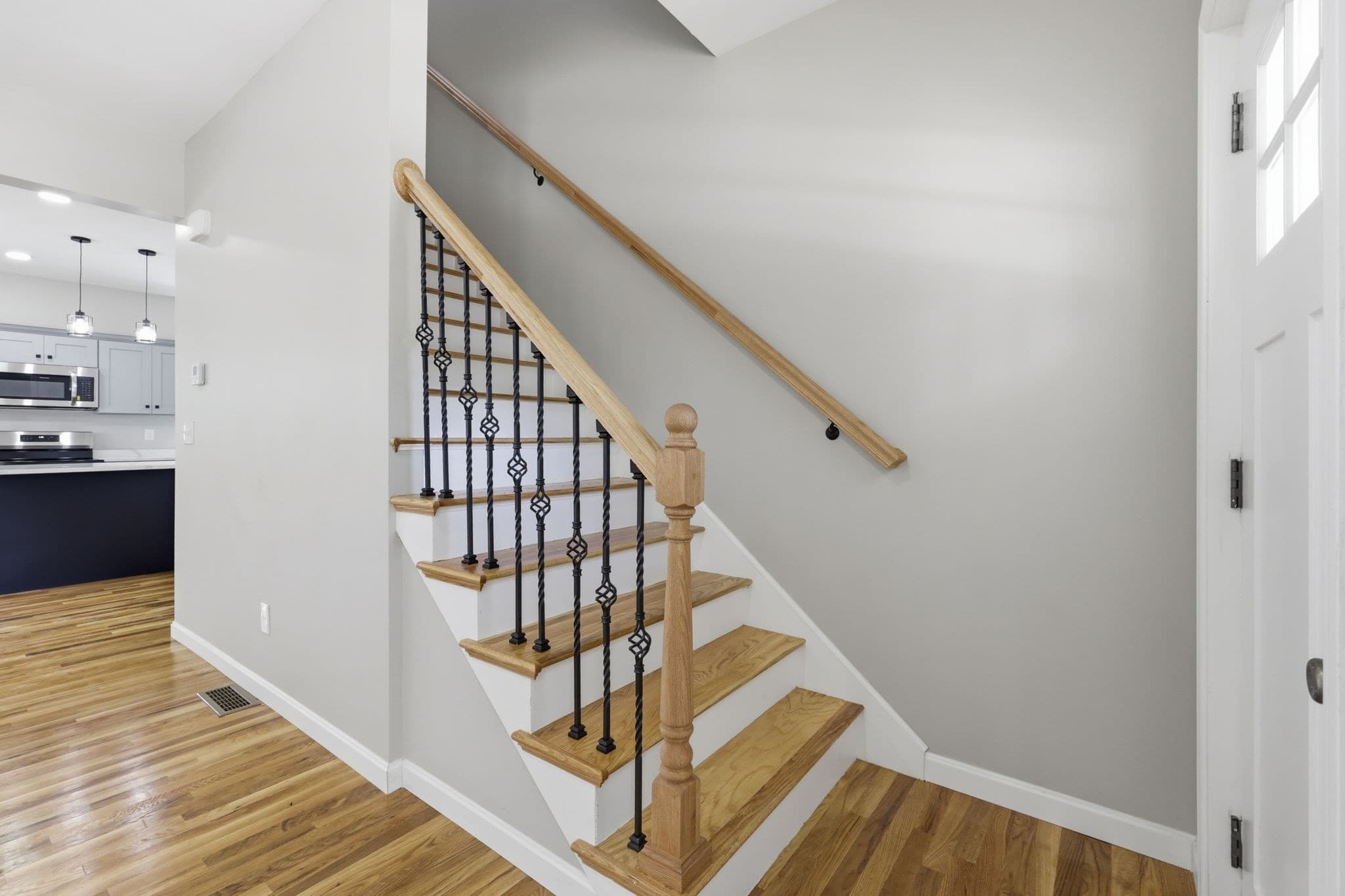 Single Family Residence at 30 Goldenrod, Springfield MA 01109, Springfield, photo 23 of 38