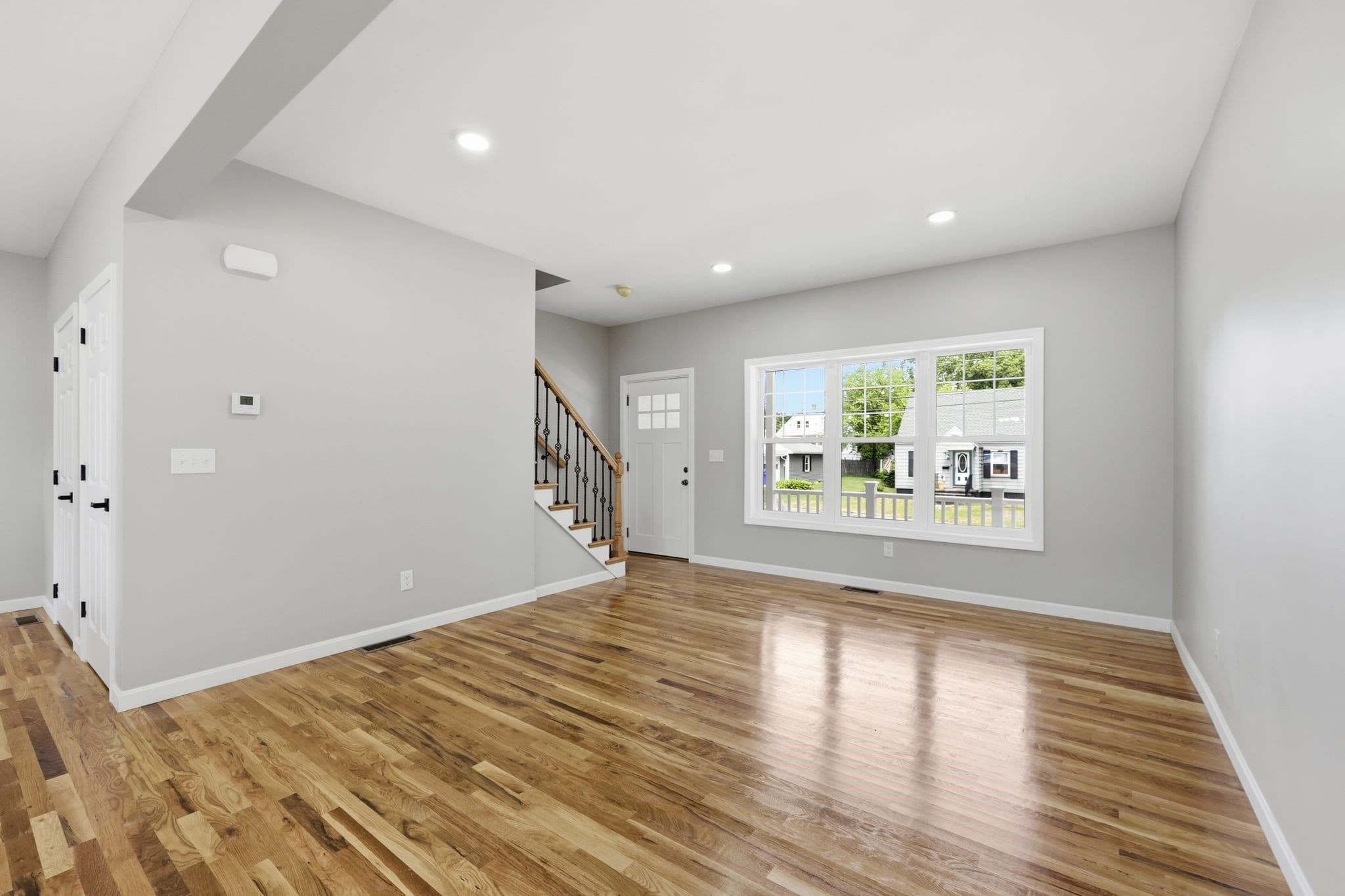 Single Family Residence at 30 Goldenrod, Springfield MA 01109, Springfield, photo 9 of 38