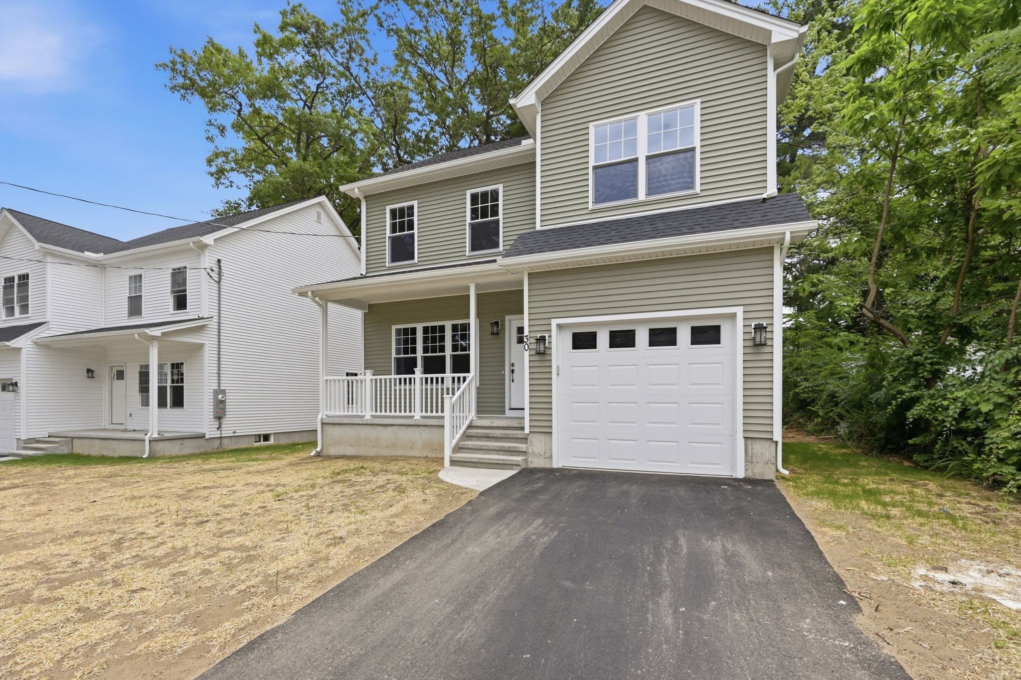 Single Family Residence at 30 Goldenrod, Springfield MA 01109, Springfield, photo 4 of 38