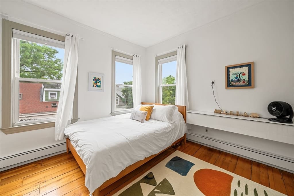 Condominium at 6 Fourth St Pl # 3, Cambridge MA 02141, photo 17 of 34