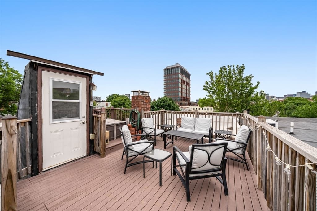 Condominium at 6 Fourth St Pl # 3, Cambridge MA 02141, photo 20 of 34