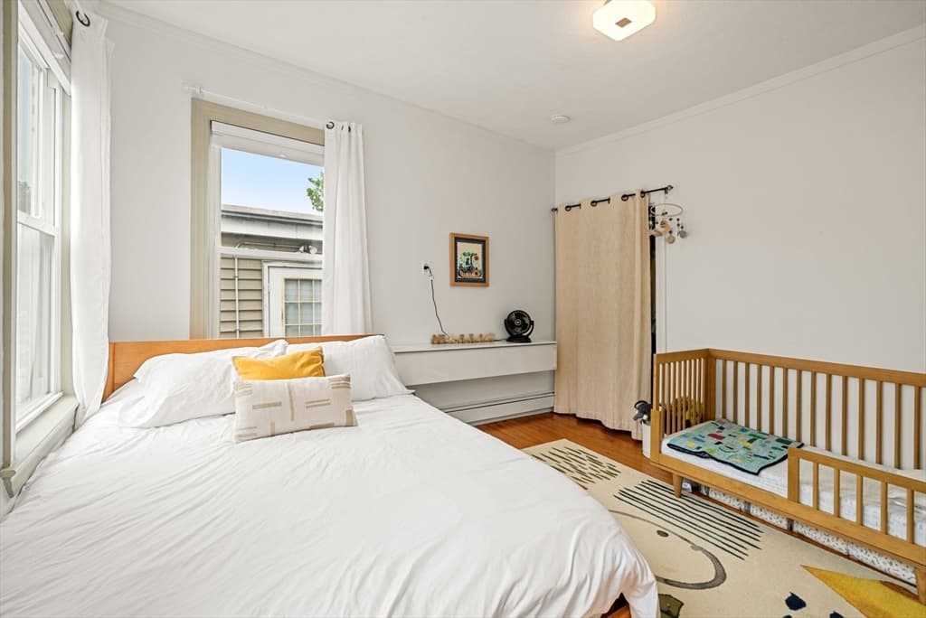 Condominium at 6 Fourth St Pl # 3, Cambridge MA 02141, photo 18 of 34