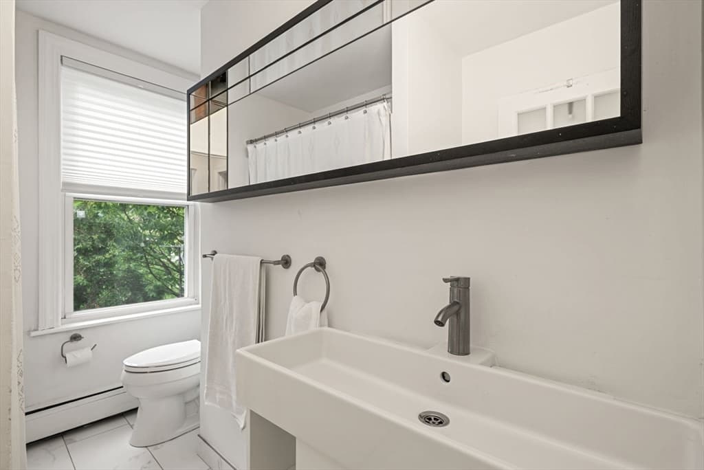 Condominium at 6 Fourth St Pl # 3, Cambridge MA 02141, photo 15 of 34