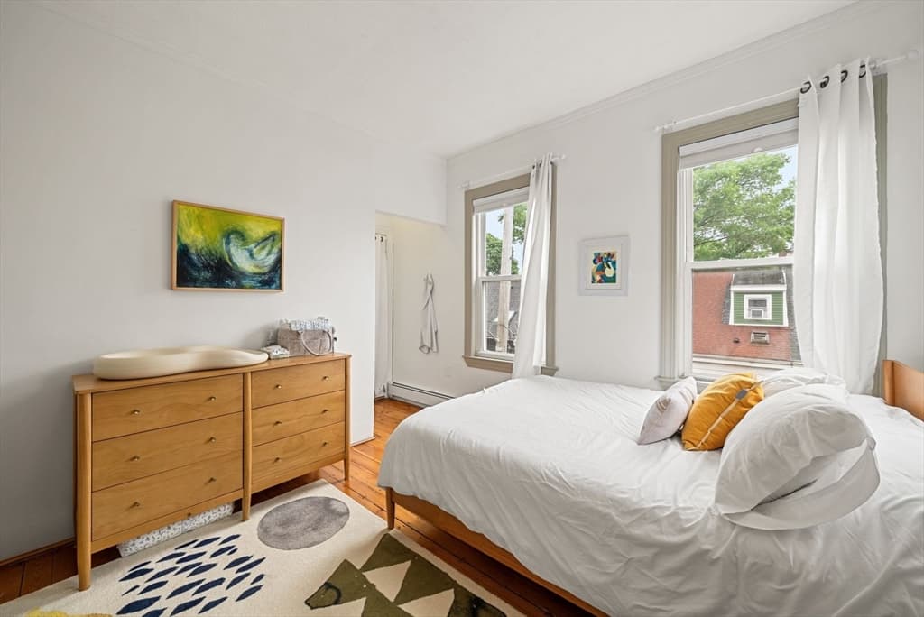 Condominium at 6 Fourth St Pl # 3, Cambridge MA 02141, photo 19 of 34
