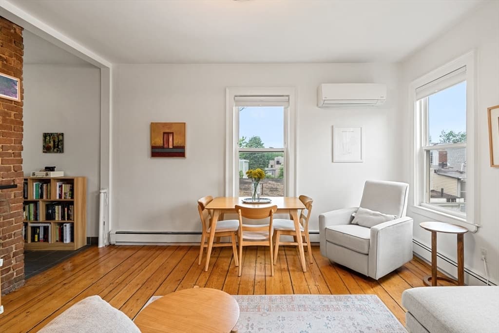 Condominium at 6 Fourth St Pl # 3, Cambridge MA 02141, photo 4 of 34
