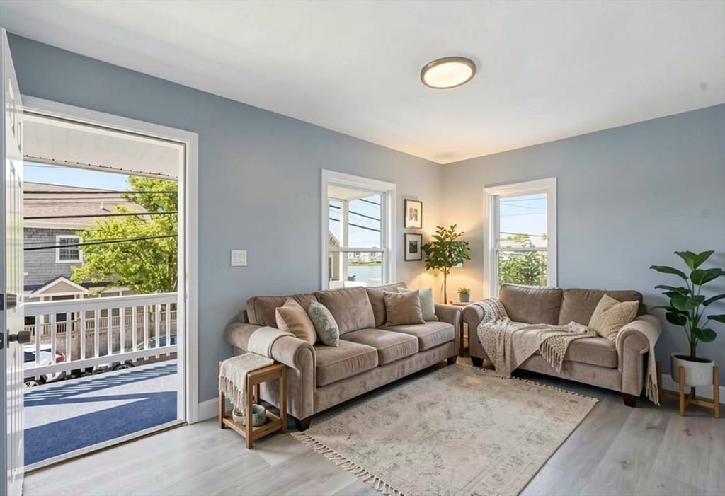 26 Bay Street # 1, Hull MA 02045 photo 4