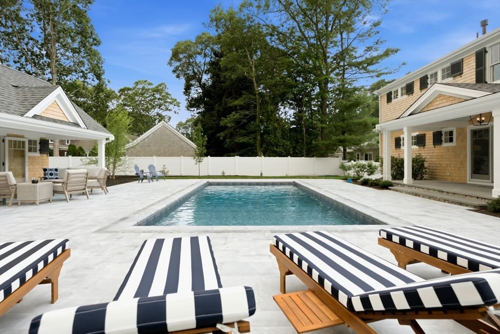 22 Scudder Road, Barnstable MA 02655 photo 2