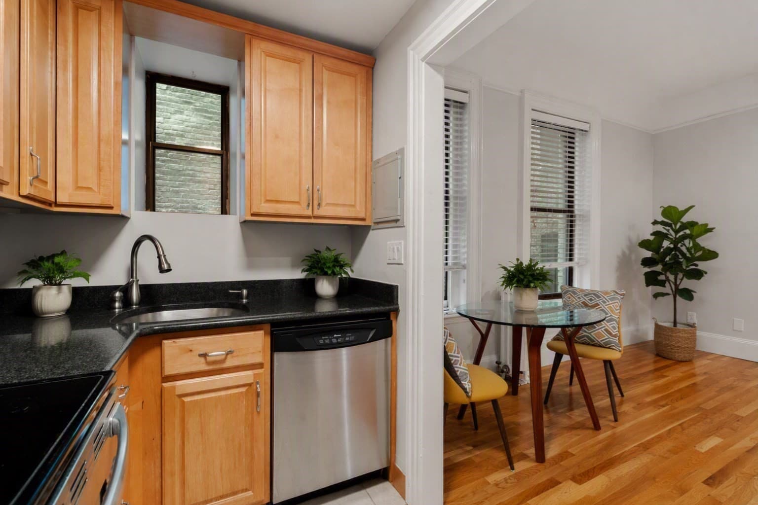Condominium at 362-366 Commonwealth Ave # 4C, Boston MA 02115, photo 6 of 26