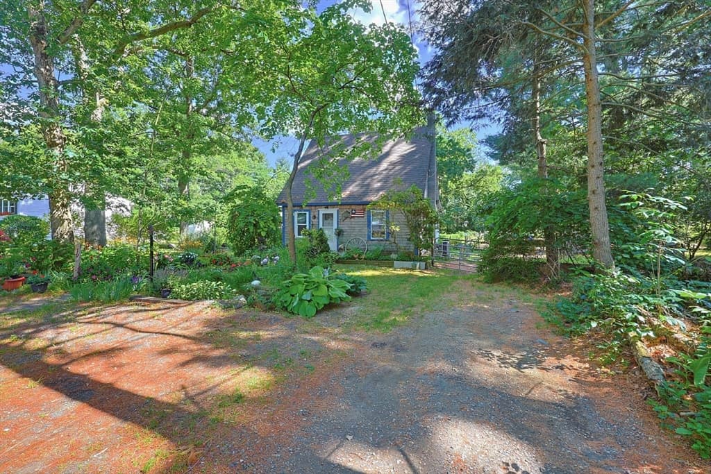 19 King Street, Norfolk MA 02056 photo 3