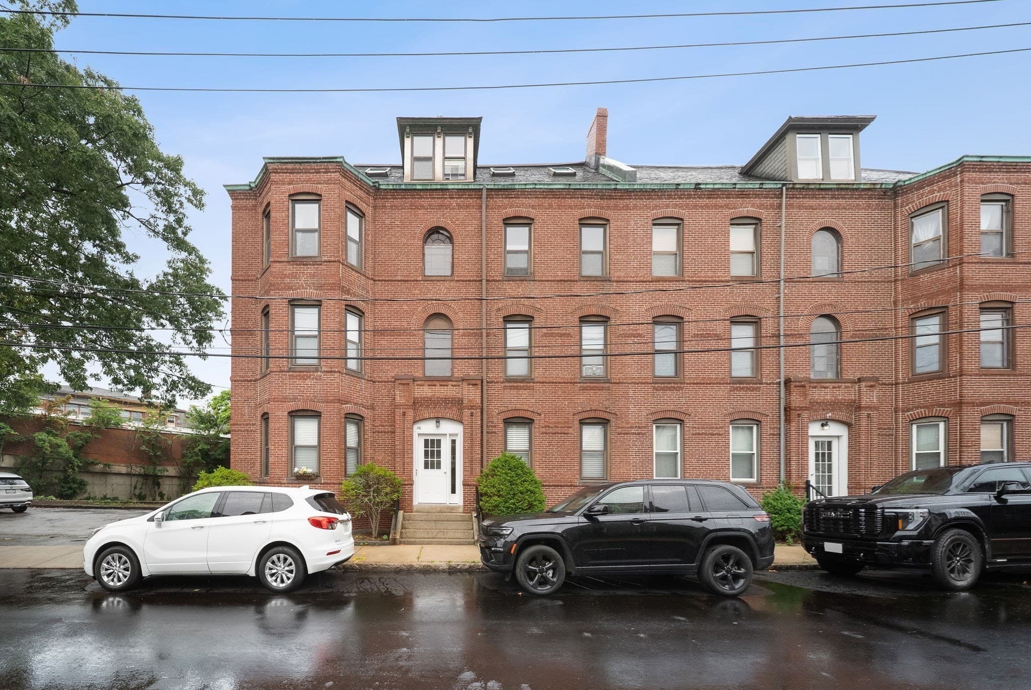 Condominium at 86 Walnut St # 3, Boston MA 02122, photo 27 of 38
