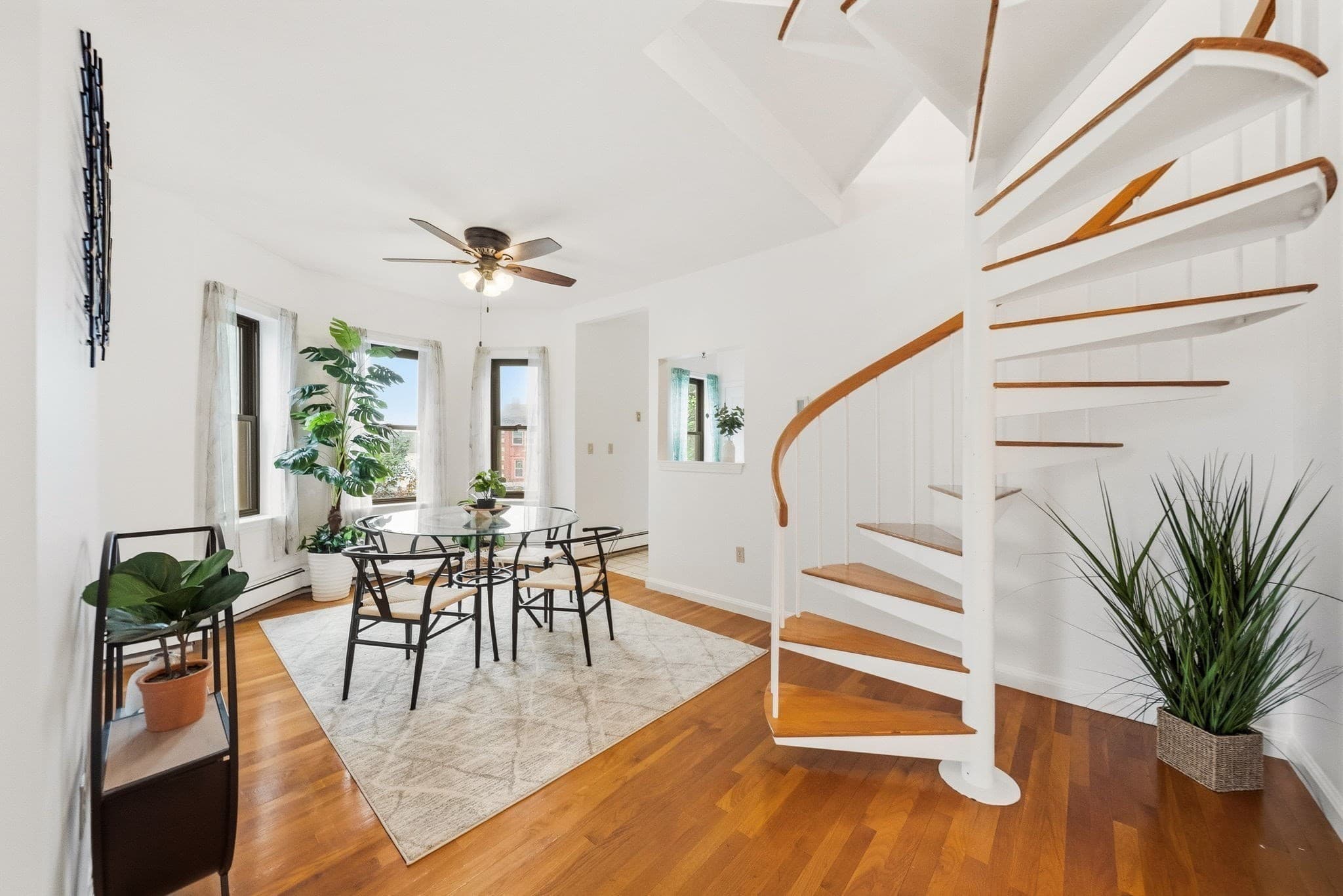 Condominium at 86 Walnut St # 3, Boston MA 02122, photo 7 of 38