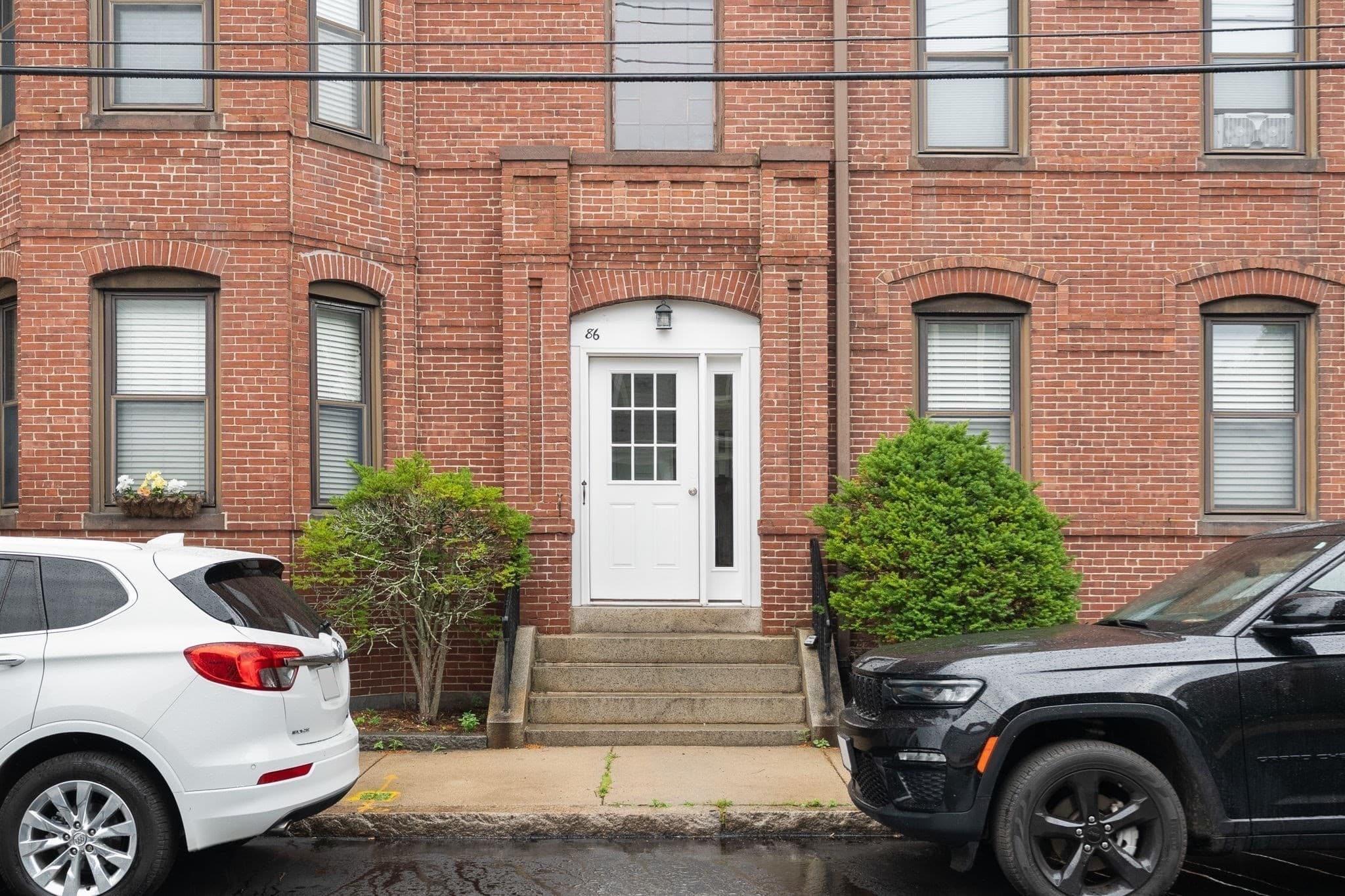 Condominium at 86 Walnut St # 3, Boston MA 02122, photo 31 of 38