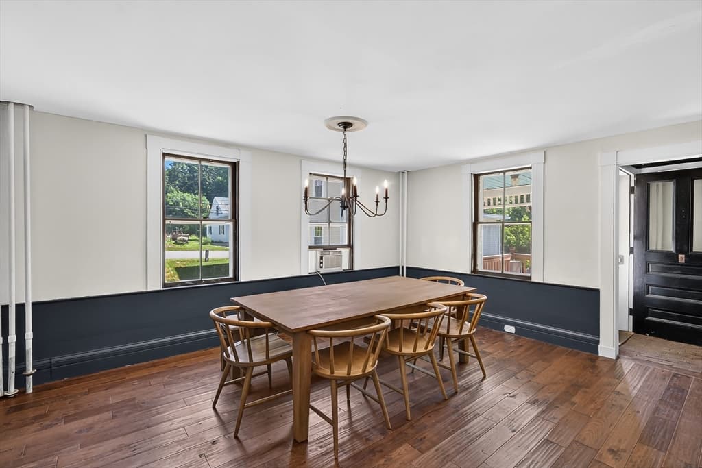 105 South St, Barre MA 01005 photo 8