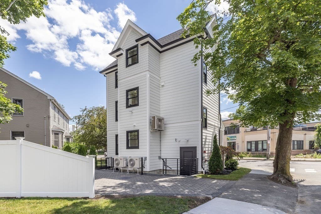 43 Crafts Street, Newton MA 02458 photo 27