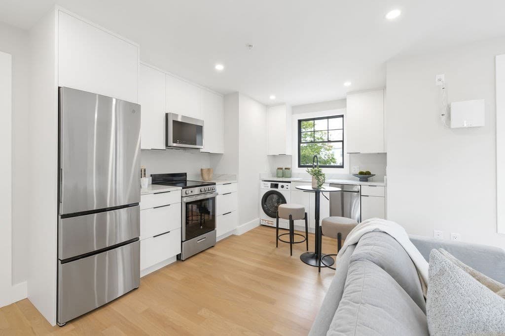 43 Crafts Street, Newton MA 02458 photo 16